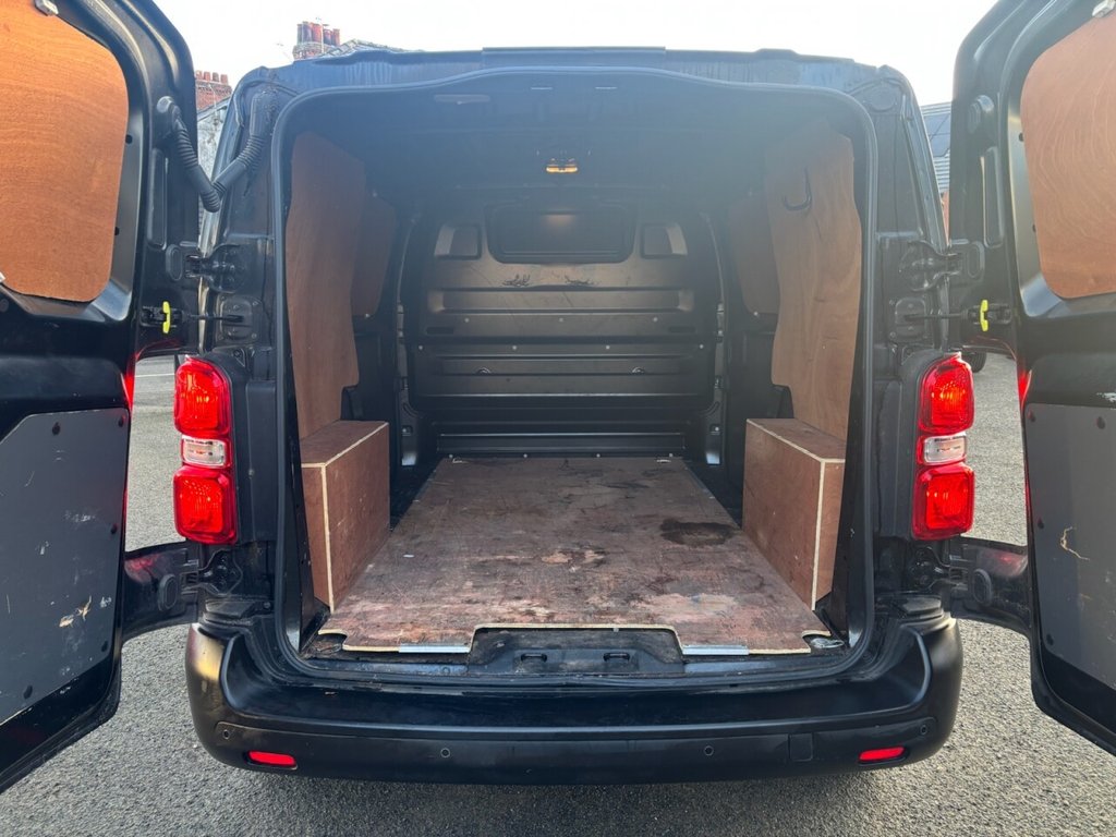 Used Vauxhall Vivaro 2022 for sale - 76910479: Photo 15