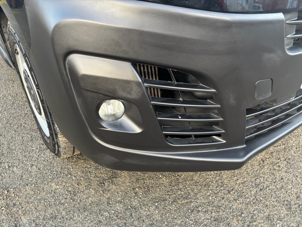 Used Vauxhall Vivaro 2022 for sale - 76910479: Photo 2