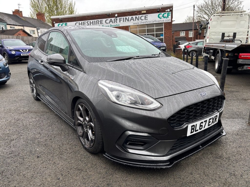Used Ford Fiesta 2018 for sale - 78082934: Photo 1