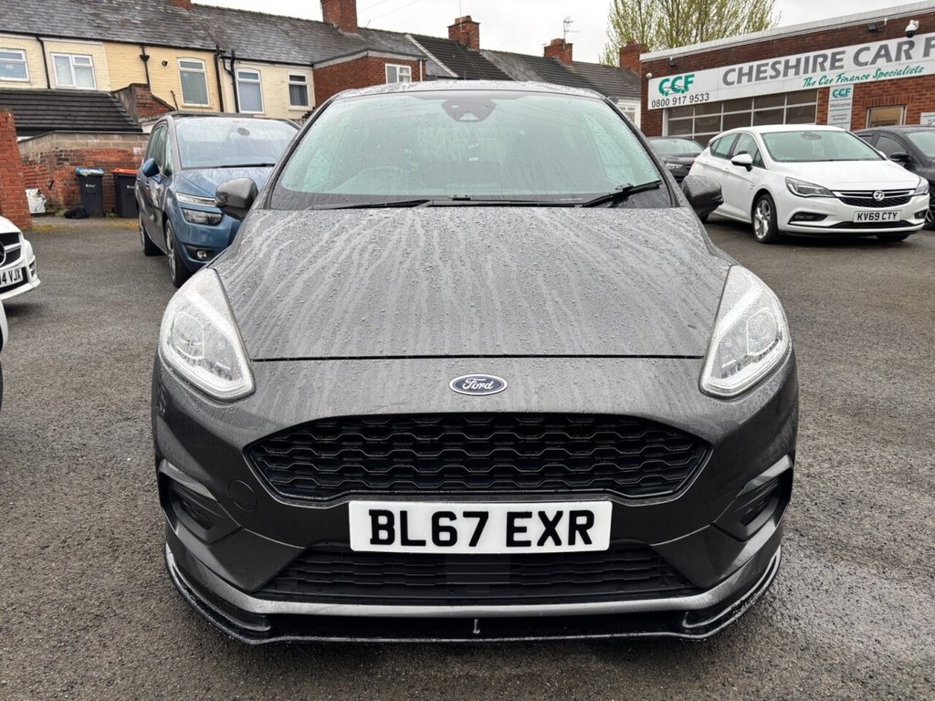 Used Ford Fiesta 2018 for sale - 78082934: Photo 2