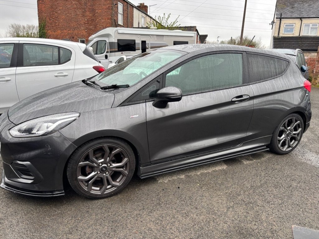 Used Ford Fiesta 2018 for sale - 78082934: Photo 3
