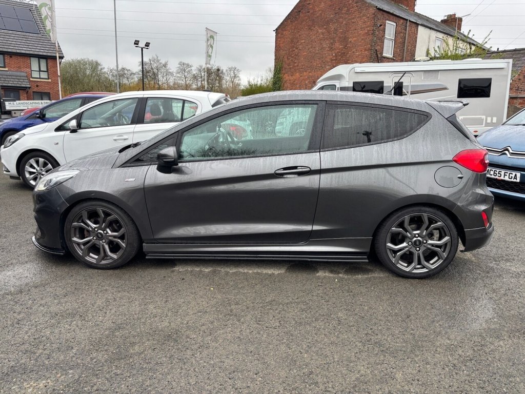 Used Ford Fiesta 2018 for sale - 78082934: Photo 8