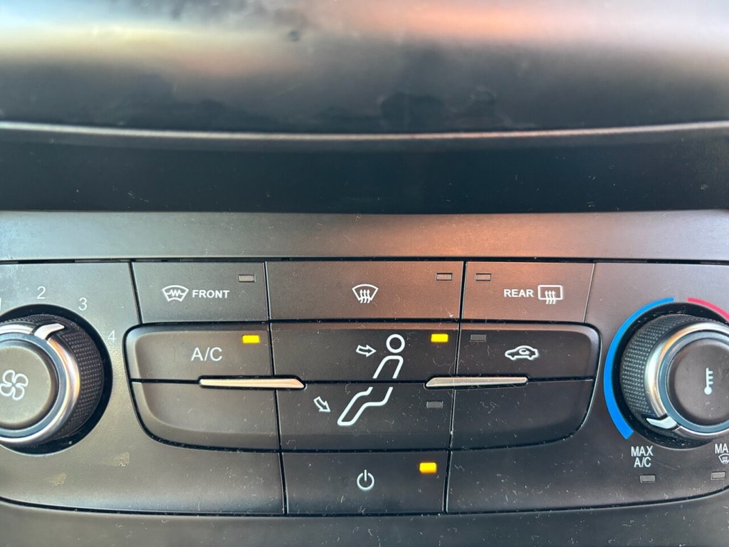 Used Ford Focus 2017 for sale - 76148114: Photo 11