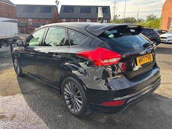 Used Ford Focus 2017 for sale - 76148114: Photo