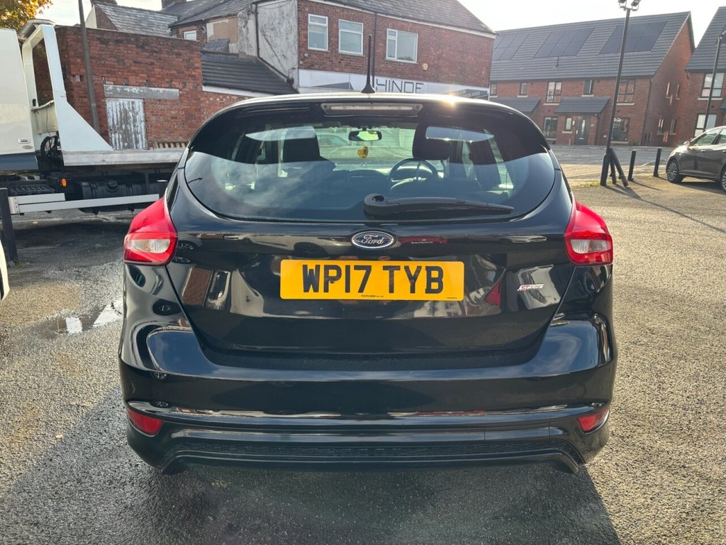 Used Ford Focus 2017 for sale - 76148114: Photo 5