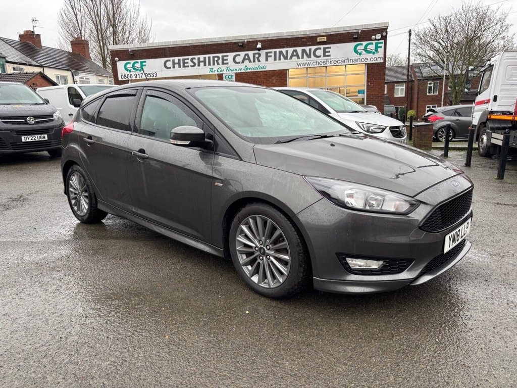 Used Ford Focus 2018 for sale - 76985938: Photo 1