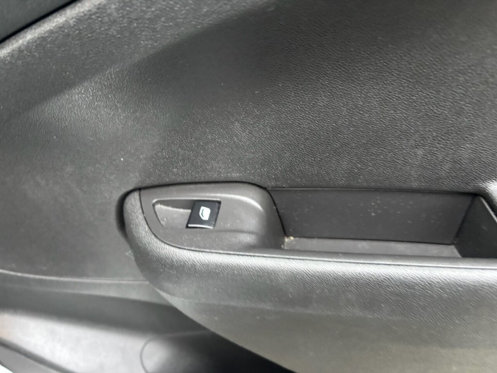 Used Vauxhall Crossland X 2018 for sale - 76986353: Photo 13