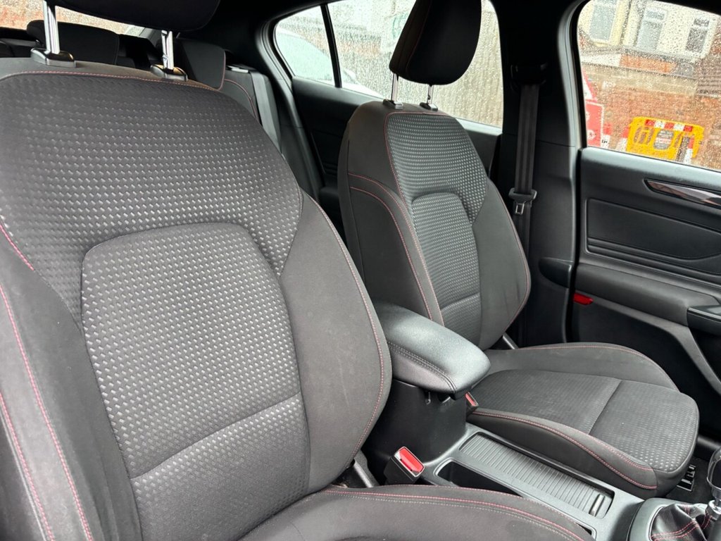 Used Ford Focus 2019 for sale - 76132494: Photo 14