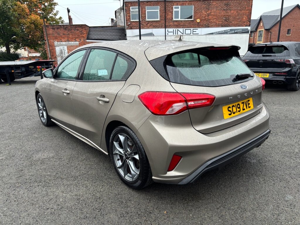 Used Ford Focus 2019 for sale - 76132494: Photo 8