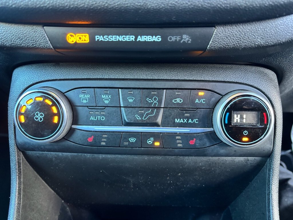 Used Ford Fiesta 2018 for sale - 76740435: Photo 14