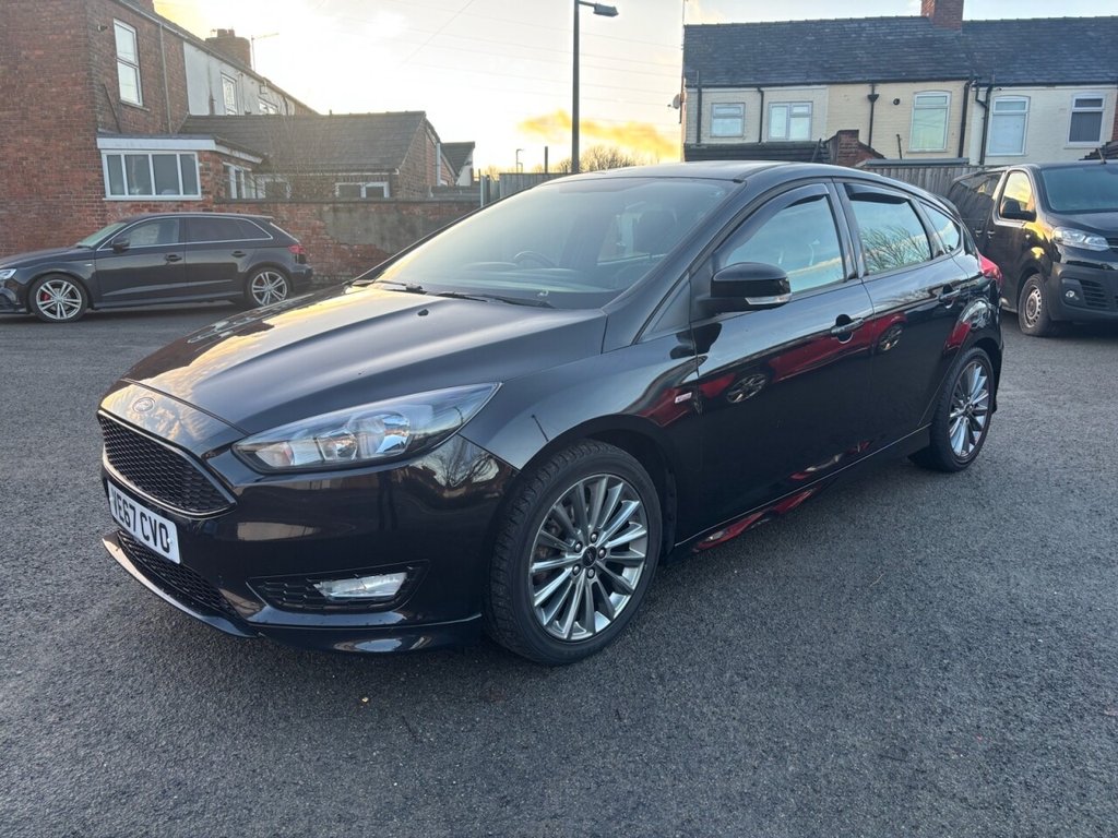 Used Ford Focus 2017 for sale - 77188699: Photo 3