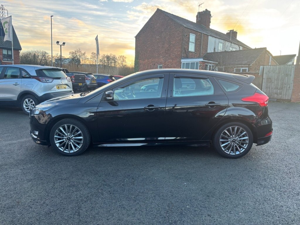 Used Ford Focus 2017 for sale - 77188699: Photo 9