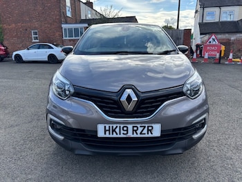 Used Renault Captur 2019 for sale - 75936885: Photo