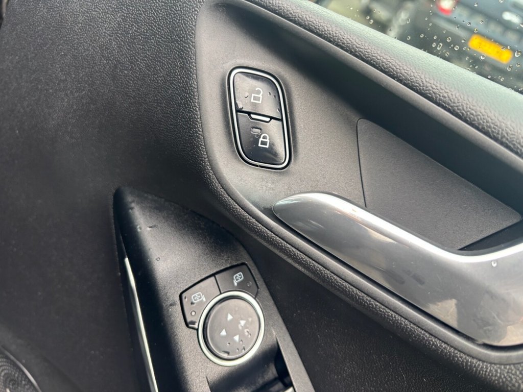 Used Ford Fiesta 2018 for sale - 77171974: Photo 12