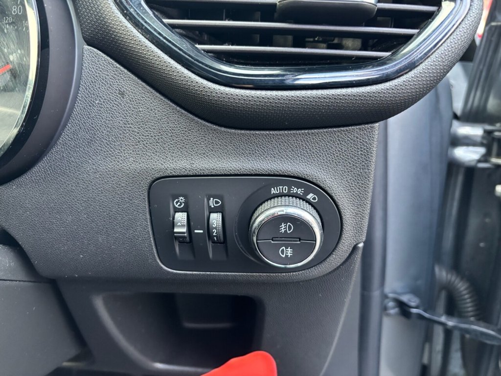 Used Vauxhall Crossland X 2018 for sale - 76323665: Photo 14