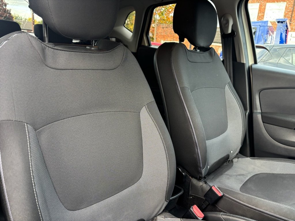 Used Renault Captur 2016 for sale - 76345823: Photo 19