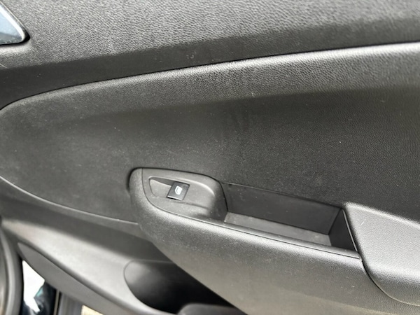 Used Vauxhall Crossland 2021 for sale - 76223804: Photo 11