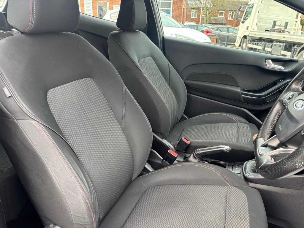 Used Ford Fiesta 2018 for sale - 78030327: Photo 13