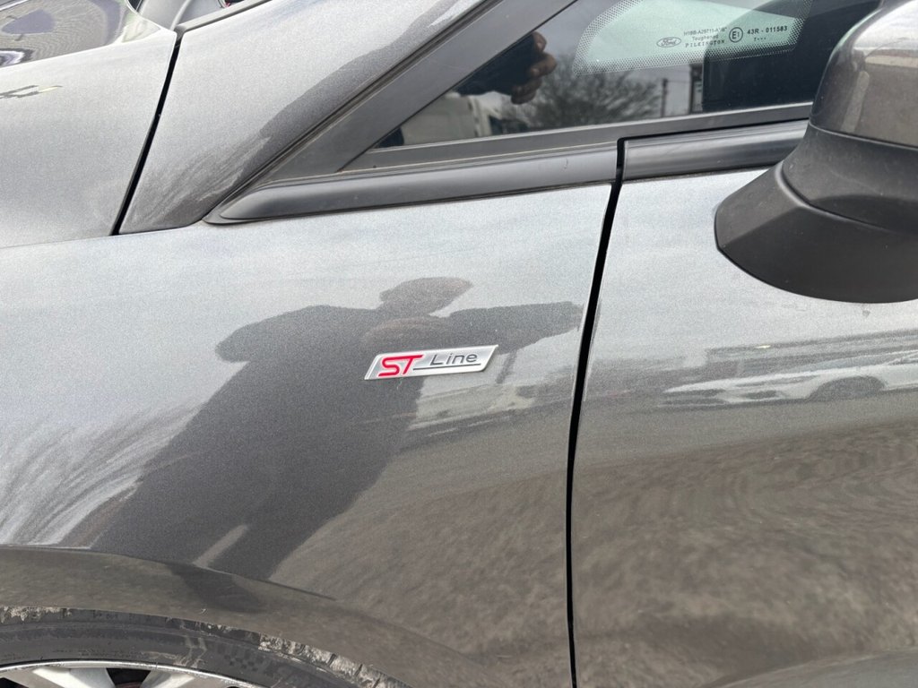 Used Ford Fiesta 2018 for sale - 78030327: Photo 4