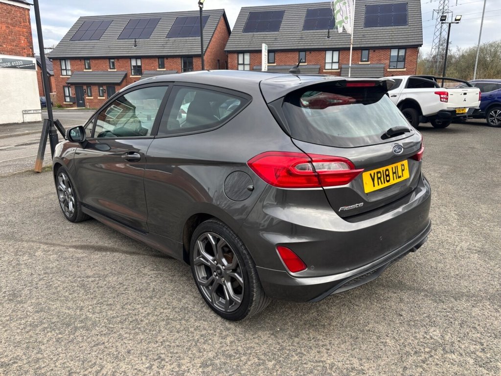 Used Ford Fiesta 2018 for sale - 78030327: Photo 6