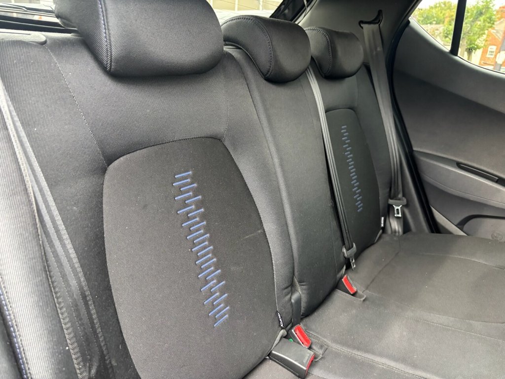 Used Hyundai i10 2019 for sale - 76105932: Photo 10