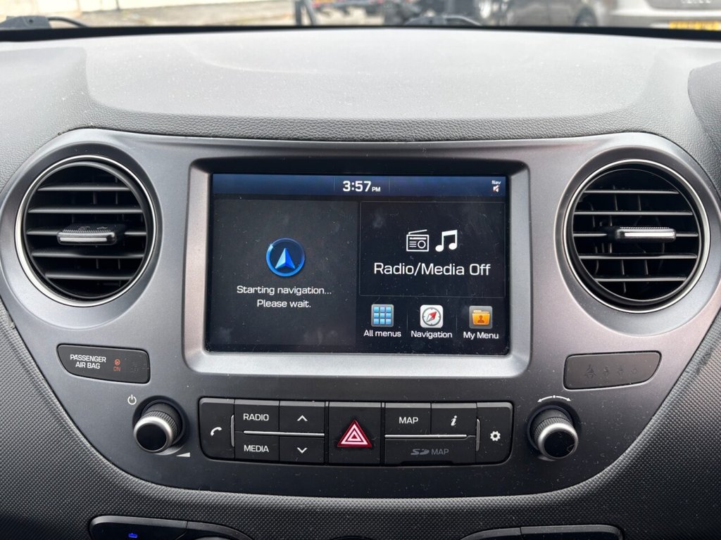 Used Hyundai i10 2019 for sale - 76105932: Photo 14