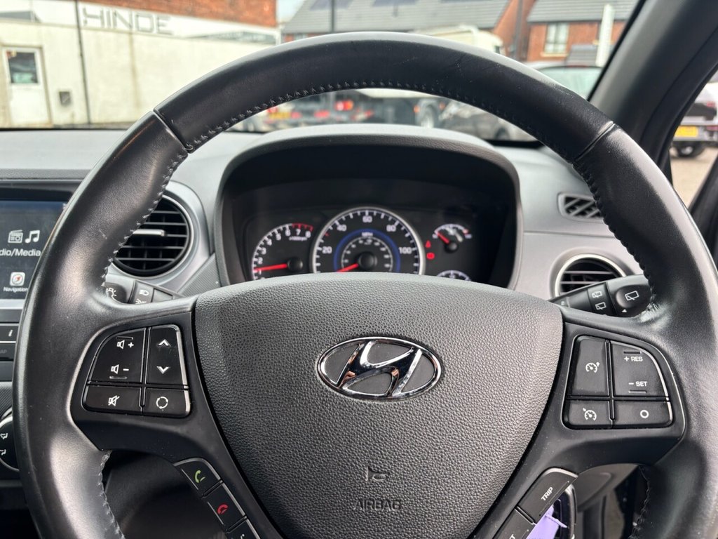 Used Hyundai i10 2019 for sale - 76105932: Photo 19