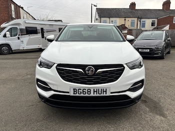 Used Vauxhall Grandland X 2018 for sale - 77806912: Photo