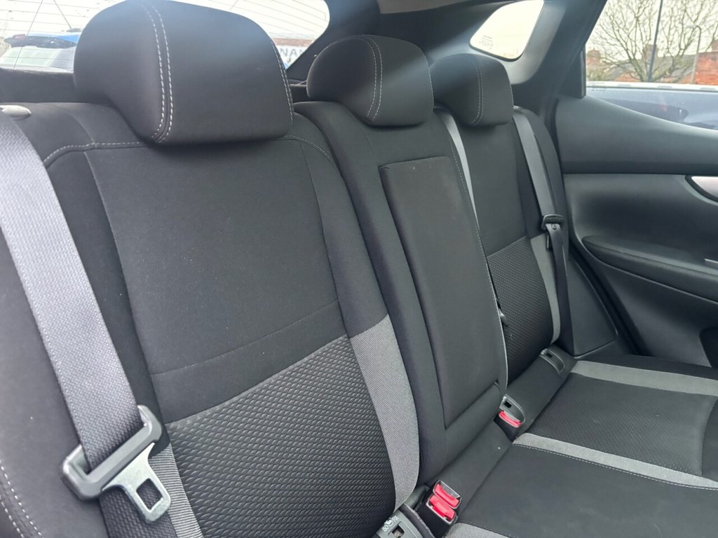 Used Nissan Qashqai 2018 for sale - 77370159: Photo 18