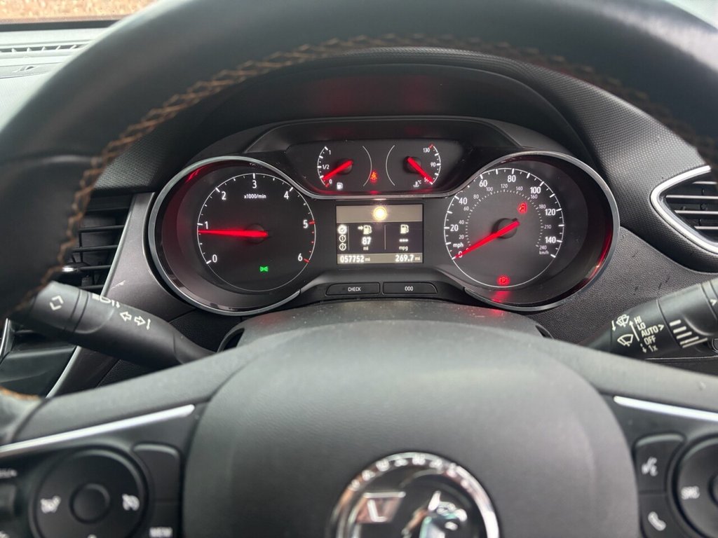 Used Vauxhall Crossland X 2018 for sale - 77680978: Photo 18