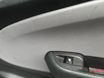 Used Vauxhall Crossland X 2018 for sale - 77680978: Photo