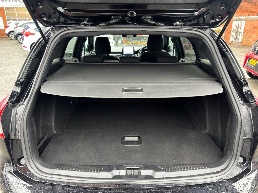 Used Ford Focus 2021 for sale - 76559297: Photo 12