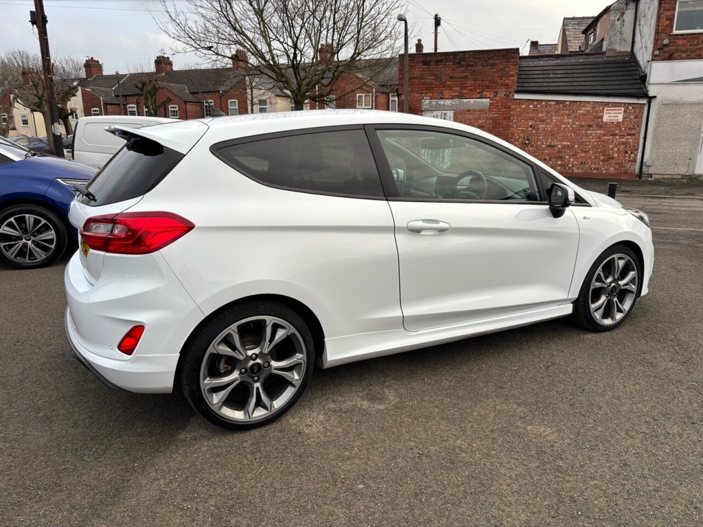 Used Ford Fiesta 2018 for sale - 77452354: Photo 15