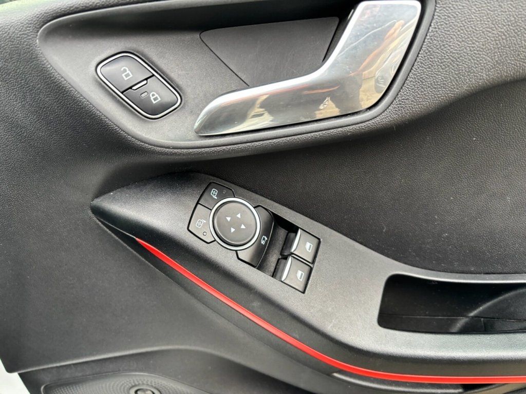 Used Ford Fiesta 2018 for sale - 77452354: Photo 22