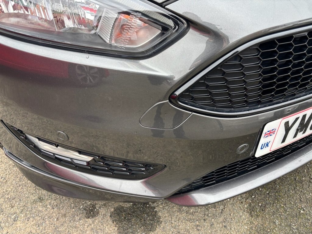 Used Ford Focus 2017 for sale - 77451876: Photo 4