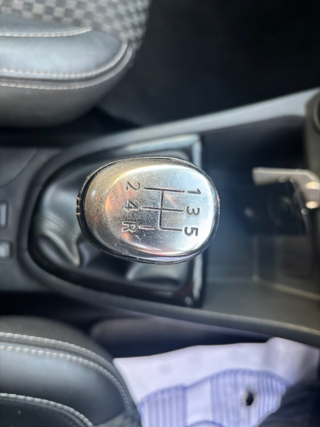 Used Renault Clio 2017 for sale - 76909774: Photo 14