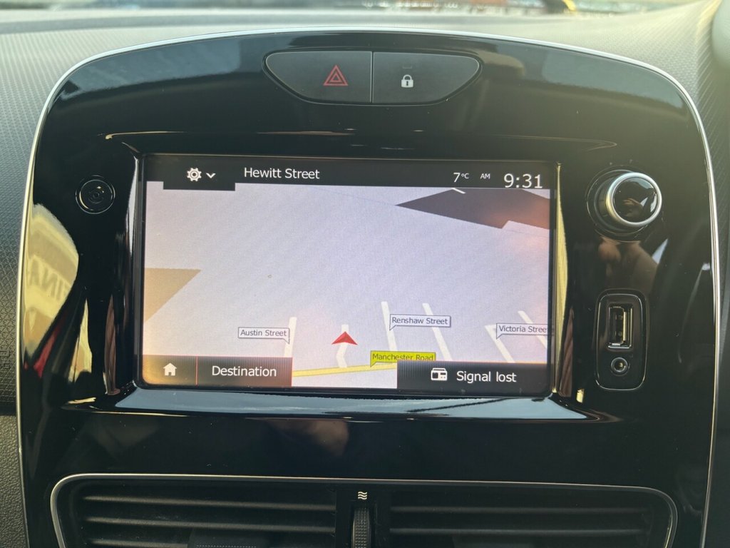 Used Renault Clio 2017 for sale - 76909774: Photo 16