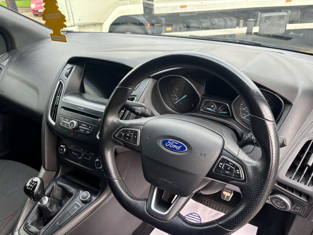 Used Ford Focus 2017 for sale - 78030336: Photo 15