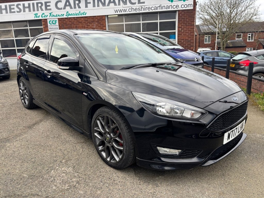 Used Ford Focus 2017 for sale - 78030336: Photo 3
