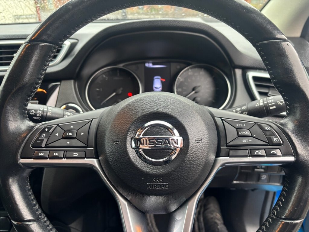 Used Nissan Qashqai 2017 for sale - 76950724: Photo 16