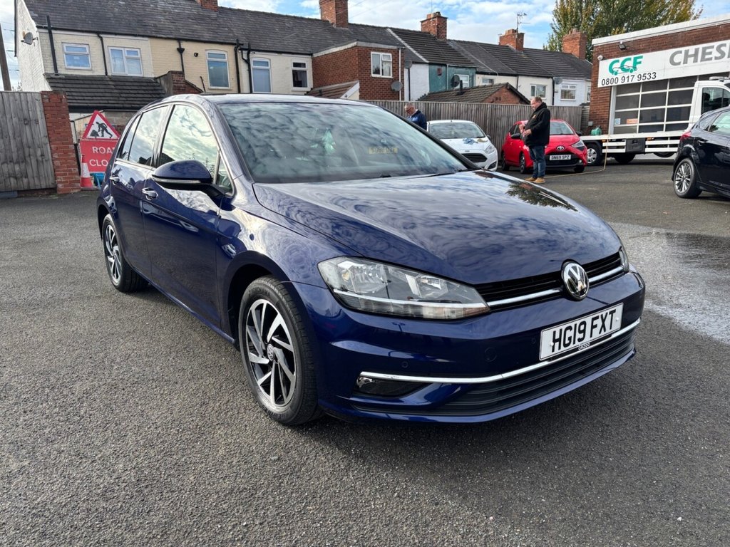 Used Volkswagen Golf 2019 for sale - 76132961: Photo 1