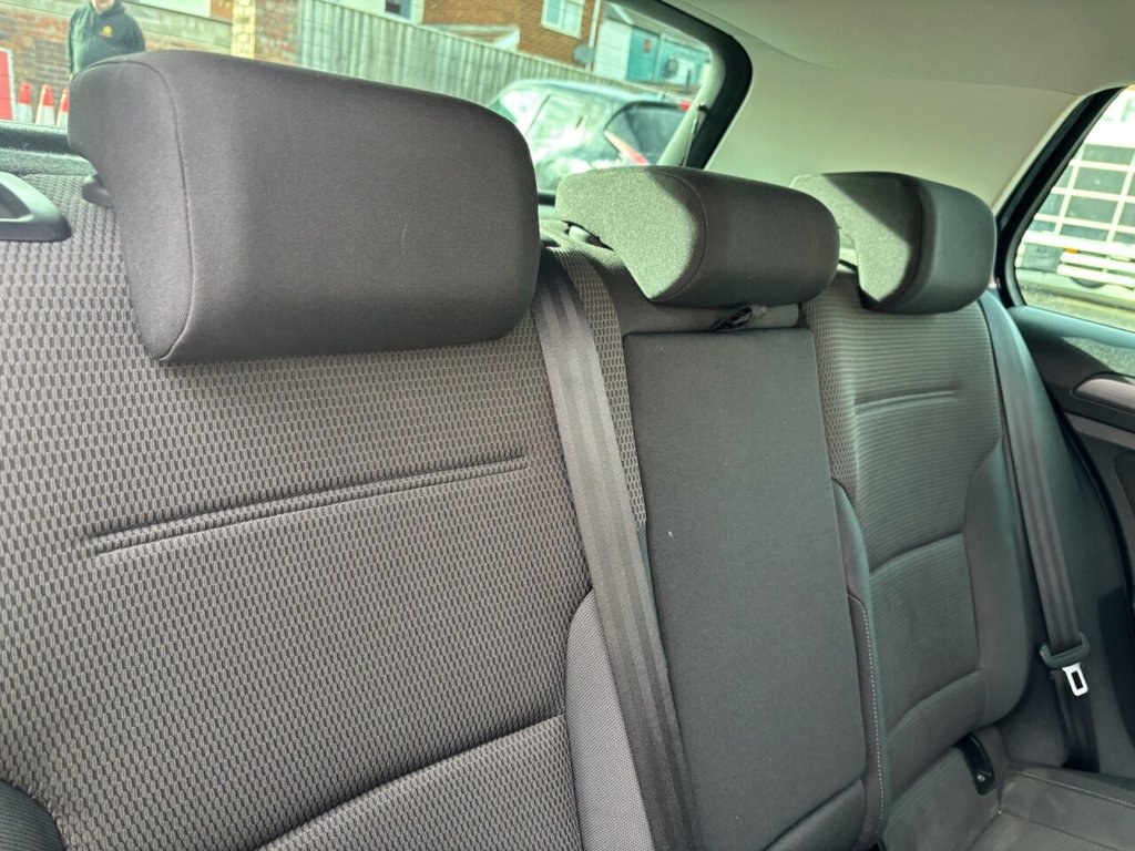 Used Volkswagen Golf 2019 for sale - 76132961: Photo 20