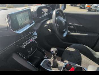Used Peugeot 2008 2021 for sale - 74432046: Photo