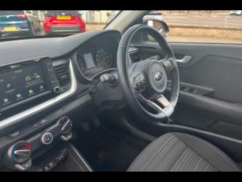 Used Kia Stonic 2019 for sale - 74820712: Photo