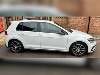 Used Volkswagen Golf 2017 for sale - 79666579: Photo
