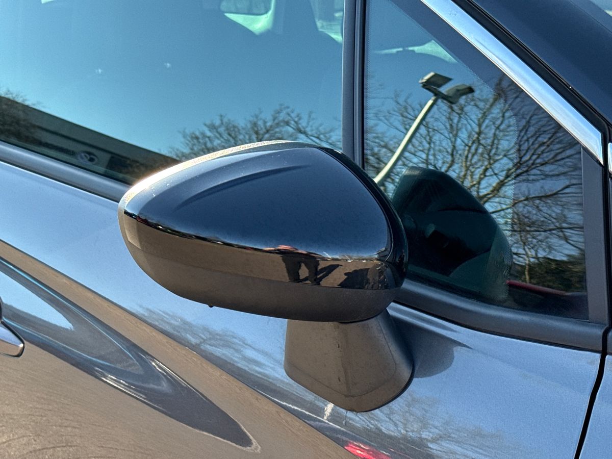 Used Vauxhall Crossland 2023 for sale - 77942099: Photo 22