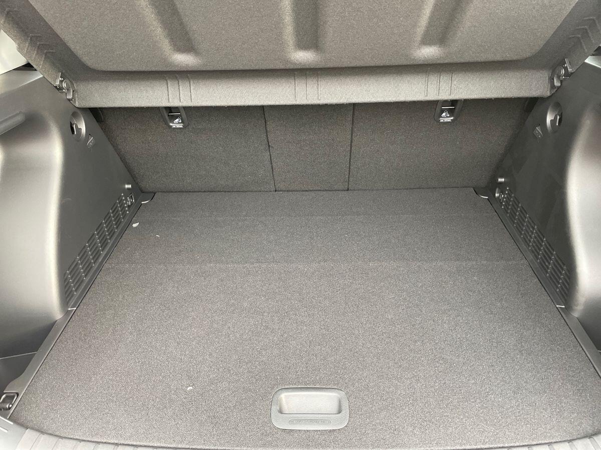 Used Hyundai KONA 2025 for sale - 76865634: Photo 12