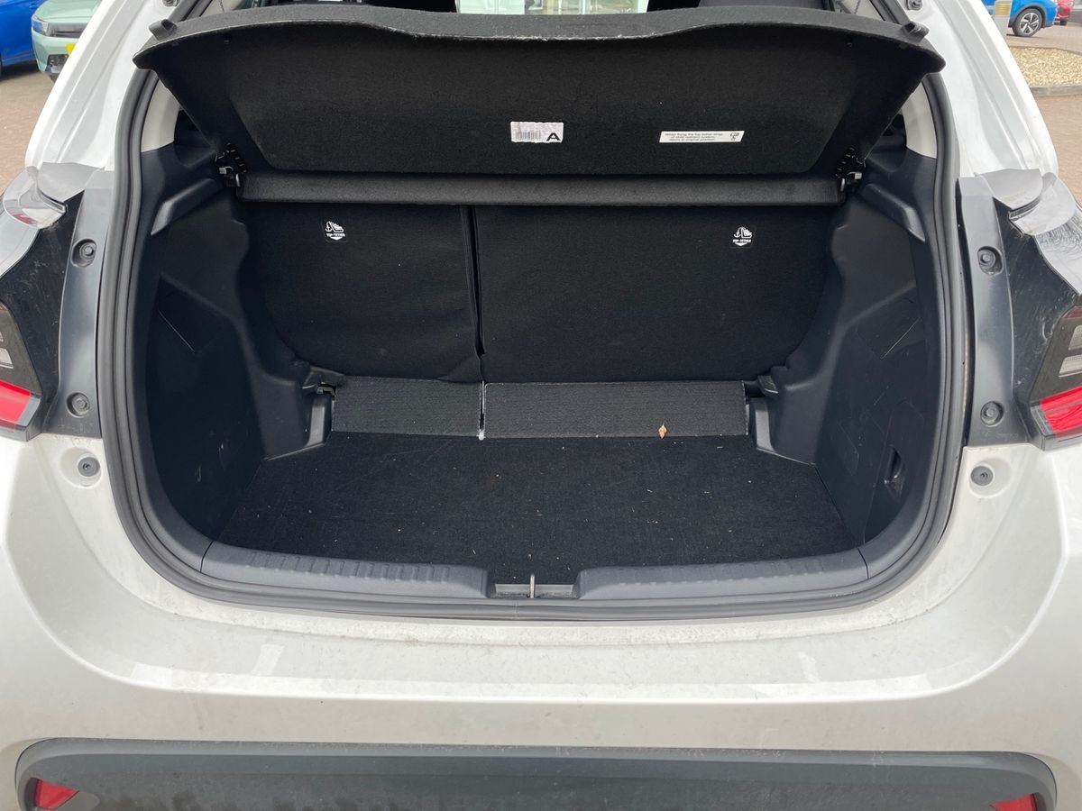 Used Toyota Yaris 2023 for sale - 78094705: Photo 12