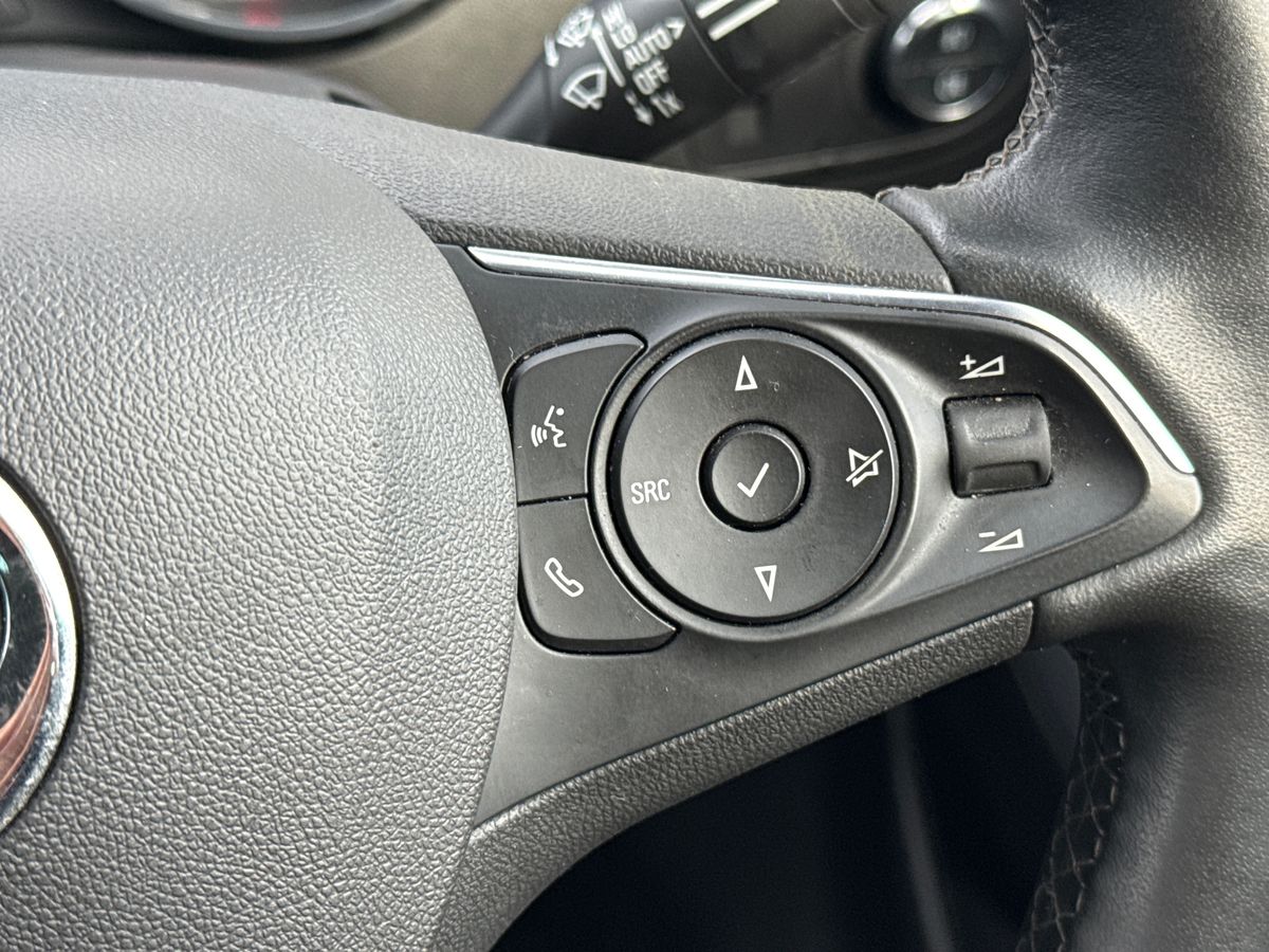 Used Vauxhall Crossland 2022 for sale - 77205625: Photo 17