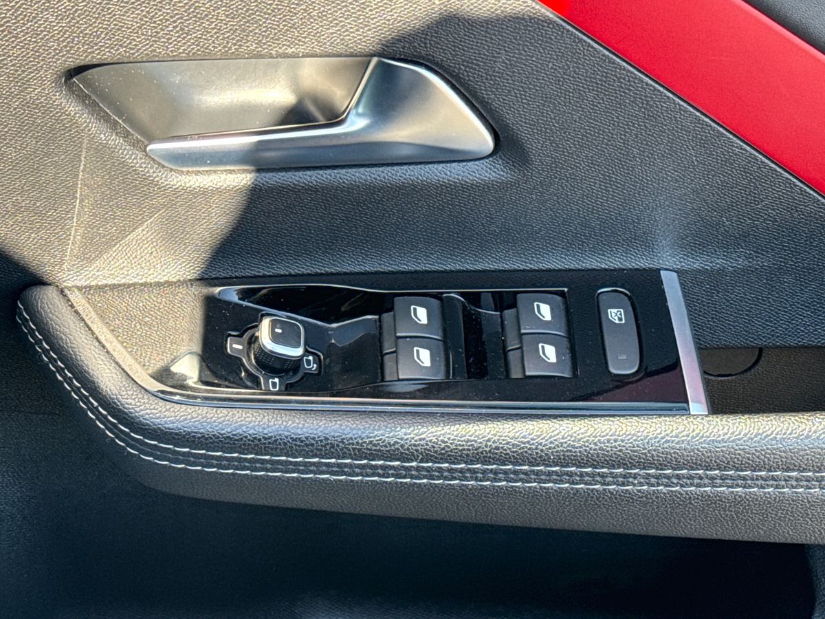 Used Vauxhall Astra 2023 for sale - 78158657: Photo 20